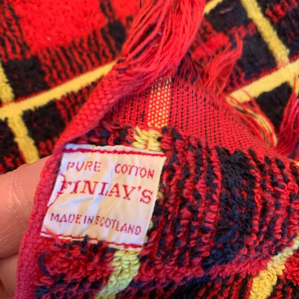 vintage Finlay’s bath towel Tartan Made In Scotland Pure Cotton